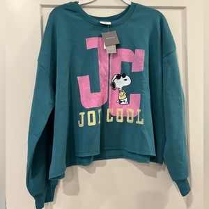 Peanuts Green Joe Cool Snoopy Sweatshirt (Vintage 80s Vibes)